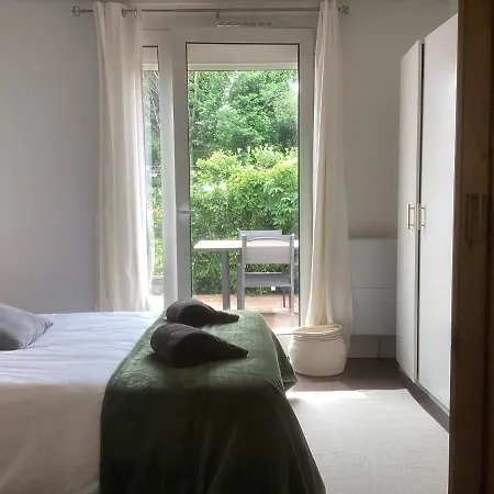 Cozy Oasis: Quiet 2-room With Terrace And Free Parking Holiday home *